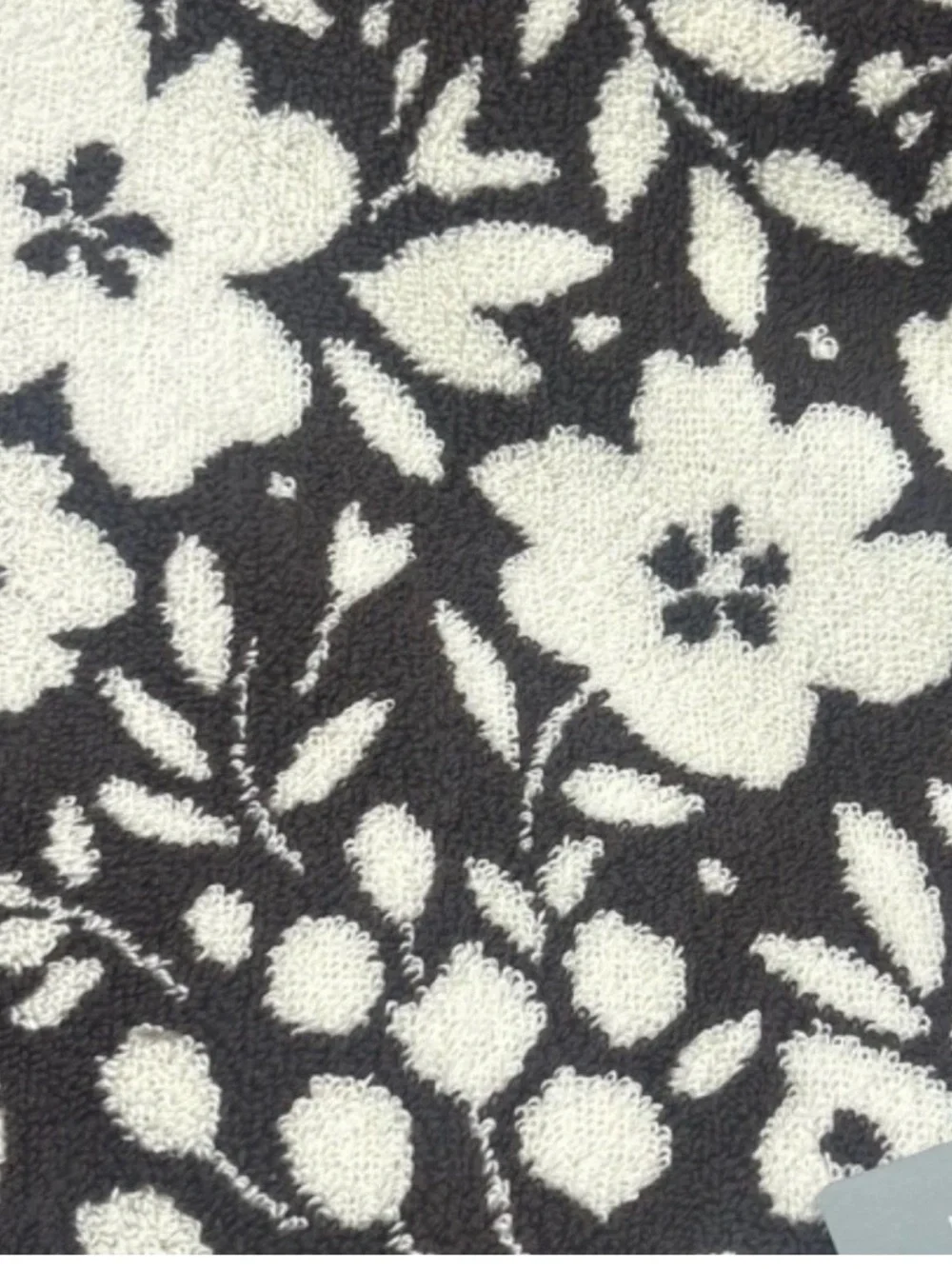 Loft Brown and Off White Floral Bath Towels Set of 2